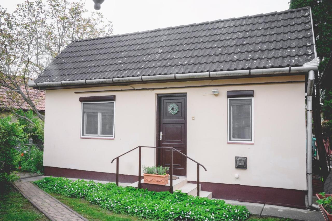 Kertvárosi kuckó Debrecenben! Exterior foto